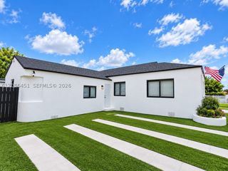 801 NW 75th St 801, Miami, FL 33150
