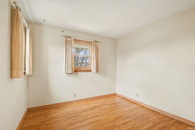 23456 Greenleaf Boulevard, Elkhart, IN 46514
