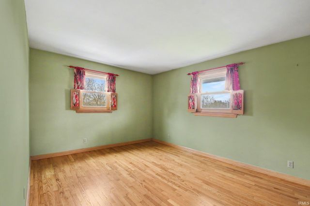 23456 Greenleaf Boulevard, Elkhart, IN 46514