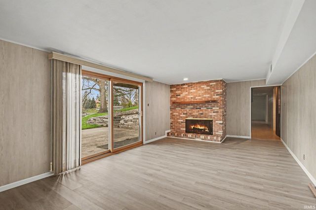 23456 Greenleaf Boulevard, Elkhart, IN 46514