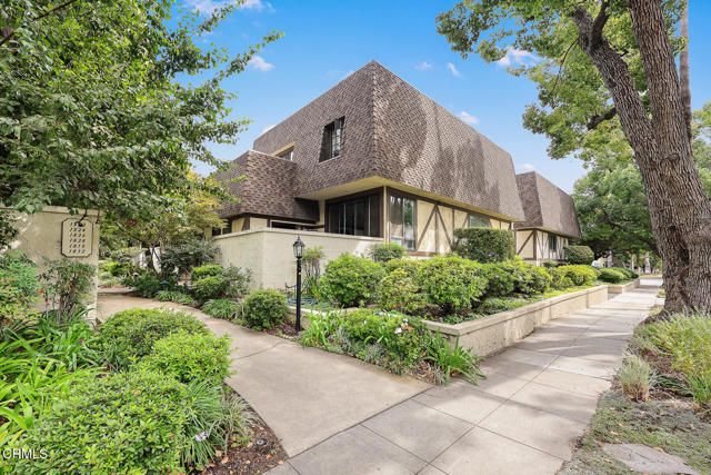 1832 Bushnell Avenue, South Pasadena, CA 91030