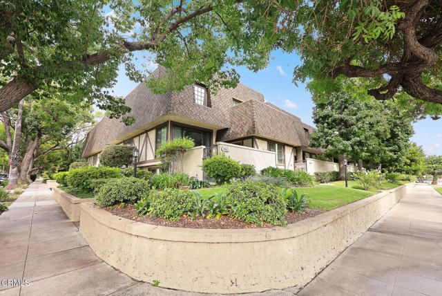 1832 Bushnell Avenue, South Pasadena, CA 91030