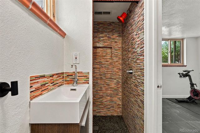 1280 Pontiac Street, Denver, CO 80220