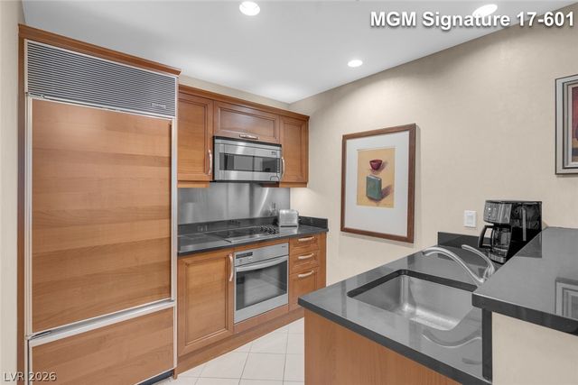 145 East Harmon Avenue 1701&1703, Las Vegas, NV 89109