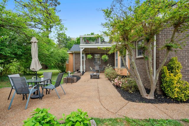 215 Devrow Ct, Franklin, TN 37064