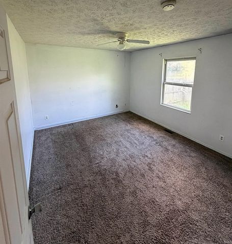 163 J Hunter Drive, Bedford, IN 47421