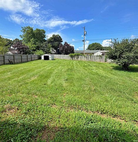 163 J Hunter Drive, Bedford, IN 47421