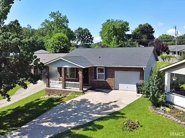 163 J Hunter Drive, Bedford, IN 47421
