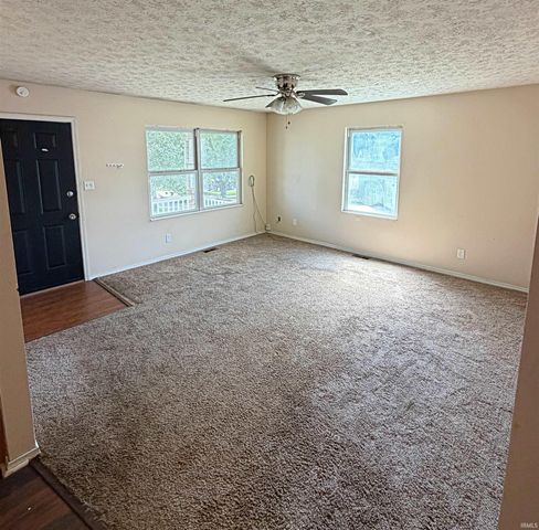 163 J Hunter Drive, Bedford, IN 47421