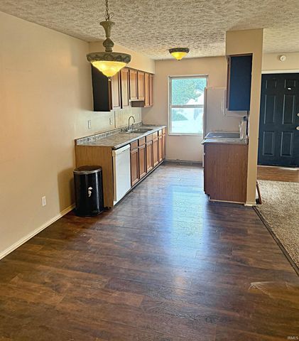 163 J Hunter Drive, Bedford, IN 47421