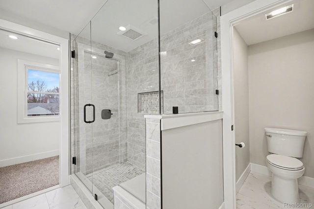327 Normandy Road, Royal Oak, MI 48073