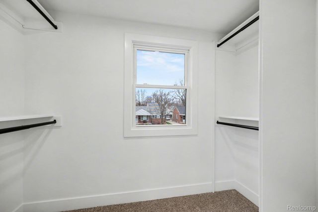 327 Normandy Road, Royal Oak, MI 48073