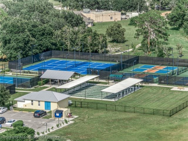 4927 Mendavia Drive, Sebring, FL 33872