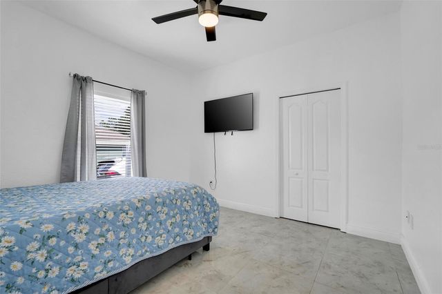 2735 BERKFORD CIRCLE, Lakeland, FL 33810