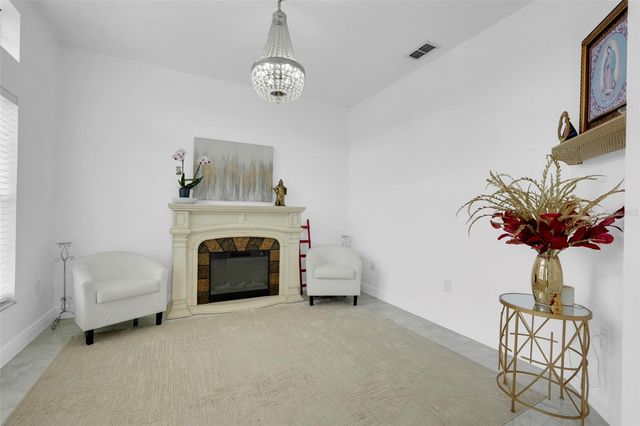 2735 BERKFORD CIRCLE, Lakeland, FL 33810