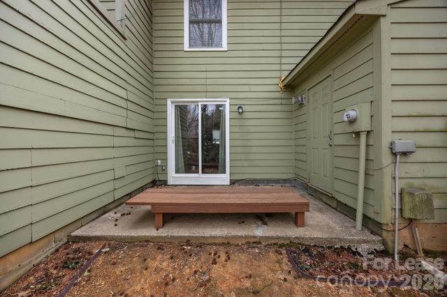 4051 Briarhill Drive, Charlotte, NC 28215