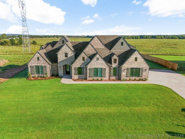 103 W 164th Place S, Glenpool, OK 74033