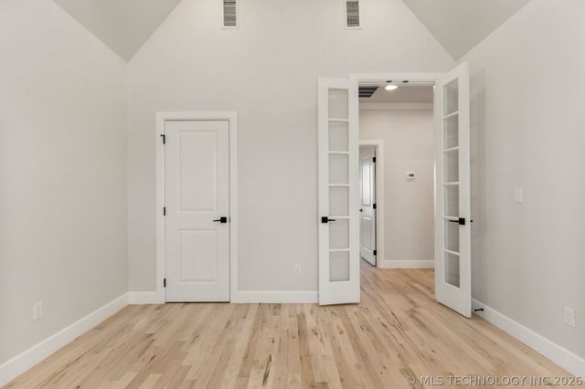 103 W 164th Place S, Glenpool, OK 74033