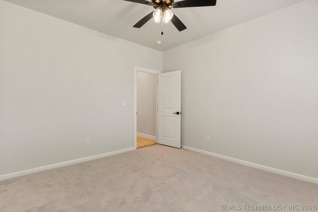 103 W 164th Place S, Glenpool, OK 74033