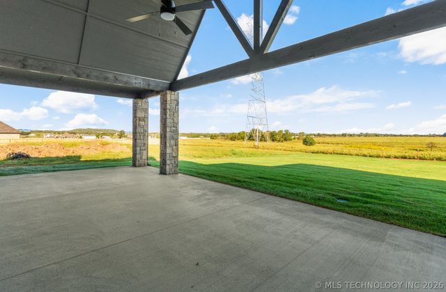 103 W 164th Place S, Glenpool, OK 74033