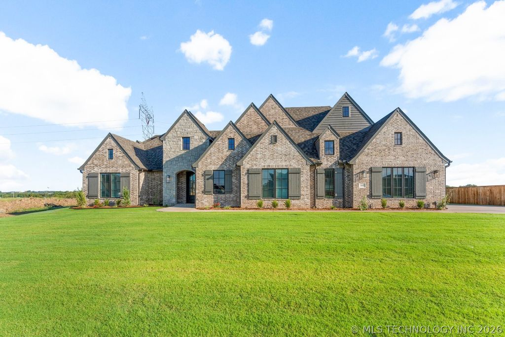 103 W 164th Place S, Glenpool, OK 74033