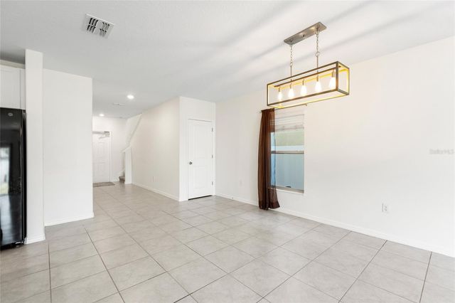 7310 PEARLY EVERLASTING AVENUE, Tampa, FL 33619