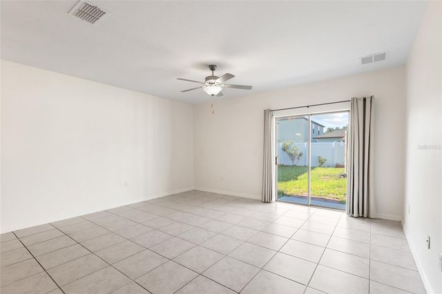 7310 PEARLY EVERLASTING AVENUE, Tampa, FL 33619