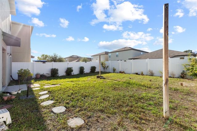 7310 PEARLY EVERLASTING AVENUE, Tampa, FL 33619