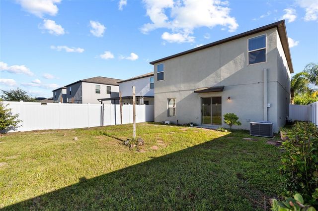 7310 PEARLY EVERLASTING AVENUE, Tampa, FL 33619