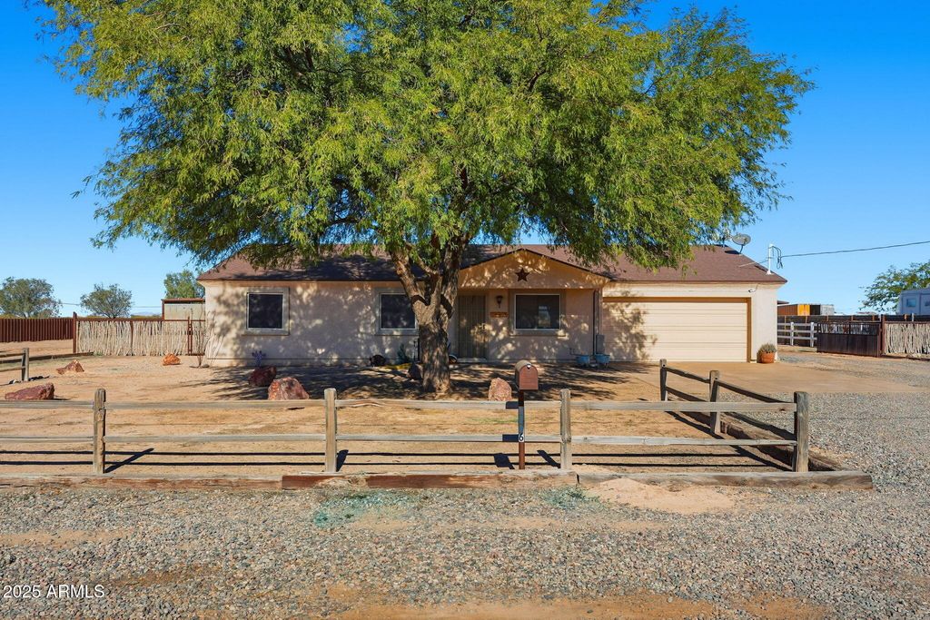 3356 E Gurr Lane, Coolidge, AZ 85128