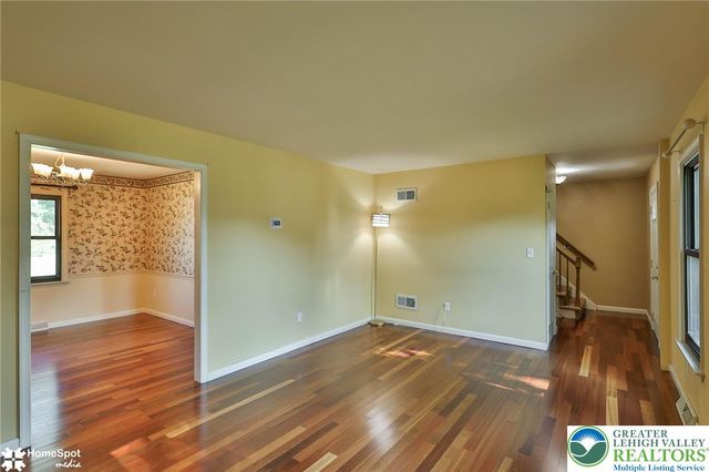 142 Aspen Drive, Upper Macungie Twp, PA 18104