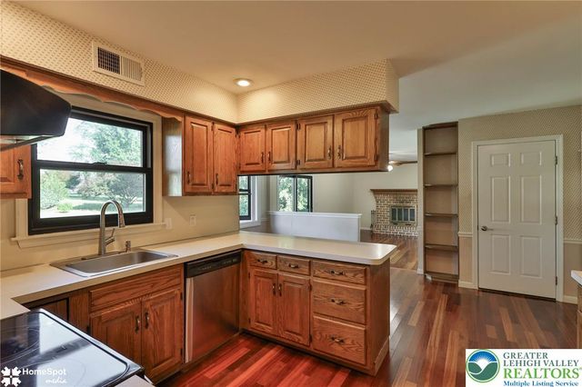 142 Aspen Drive, Upper Macungie Twp, PA 18104