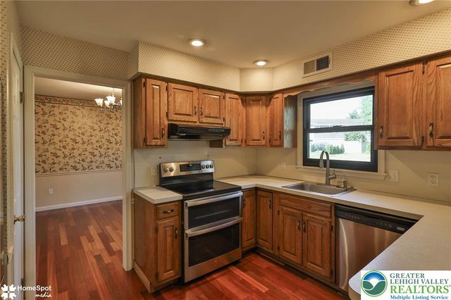 142 Aspen Drive, Upper Macungie Twp, PA 18104