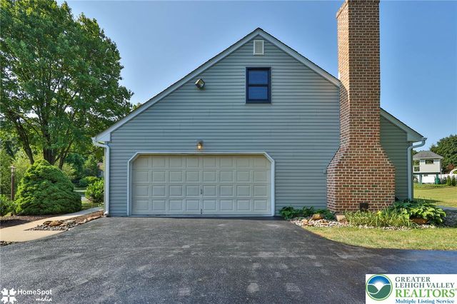 142 Aspen Drive, Upper Macungie Twp, PA 18104