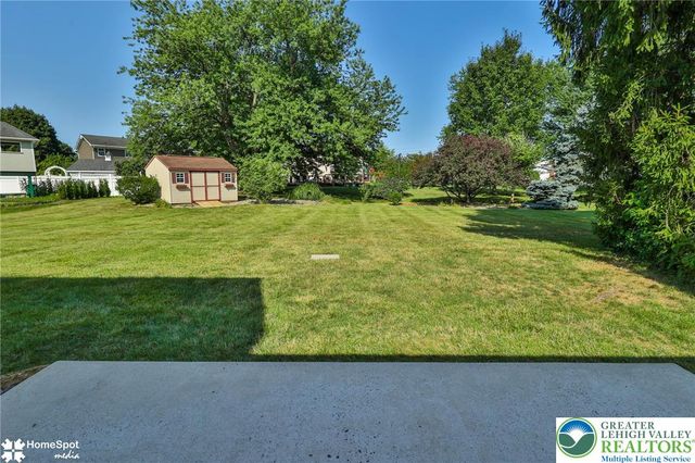 142 Aspen Drive, Upper Macungie Twp, PA 18104