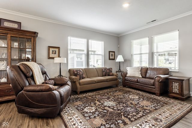 818 Ehrlich Lane, Westfield, IN 46074