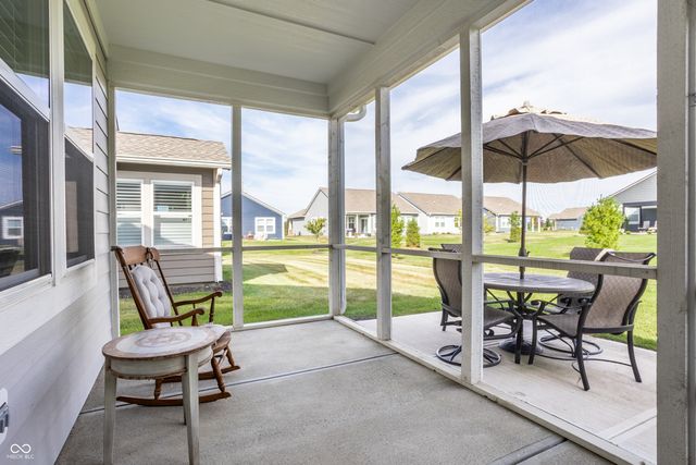 818 Ehrlich Lane, Westfield, IN 46074