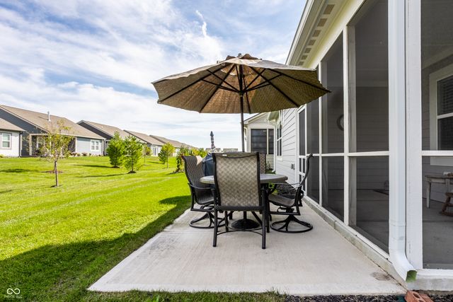 818 Ehrlich Lane, Westfield, IN 46074