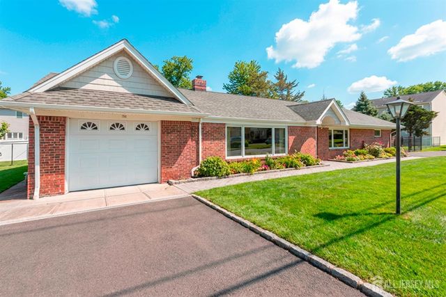 786 Wood Avenue, Colonia, NJ 07067