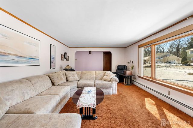 786 Wood Avenue, Colonia, NJ 07067