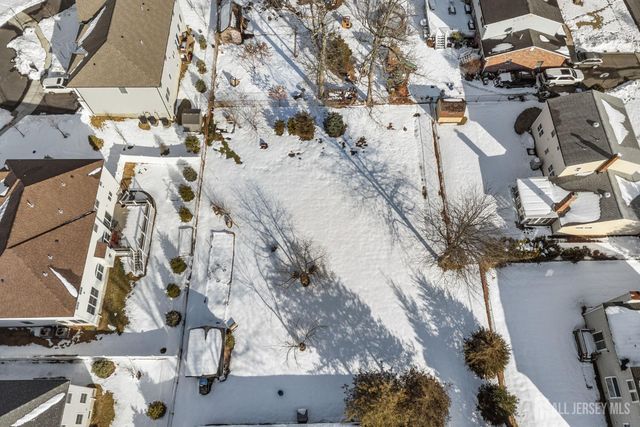 786 Wood Avenue, Colonia, NJ 07067