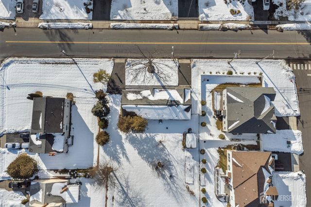 786 Wood Avenue, Colonia, NJ 07067