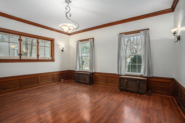 94 Chestnut Street, Battle Creek, MI 49017