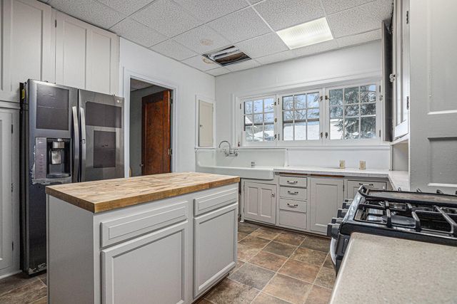 94 Chestnut Street, Battle Creek, MI 49017