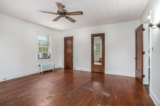 94 Chestnut Street, Battle Creek, MI 49017