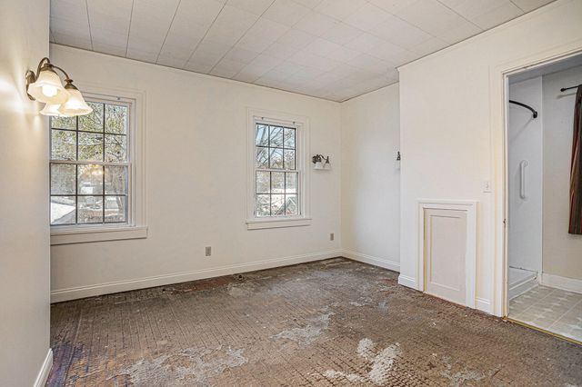 94 Chestnut Street, Battle Creek, MI 49017