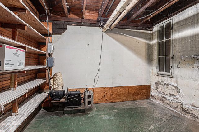 94 Chestnut Street, Battle Creek, MI 49017