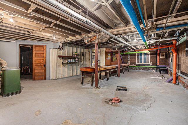 94 Chestnut Street, Battle Creek, MI 49017