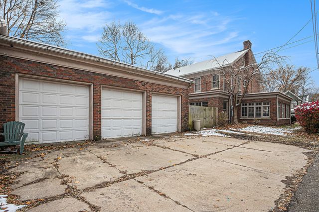 94 Chestnut Street, Battle Creek, MI 49017