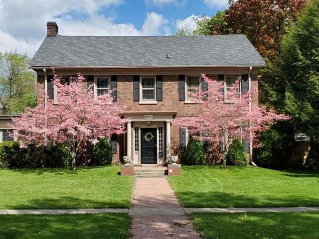 94 Chestnut Street, Battle Creek, MI 49017